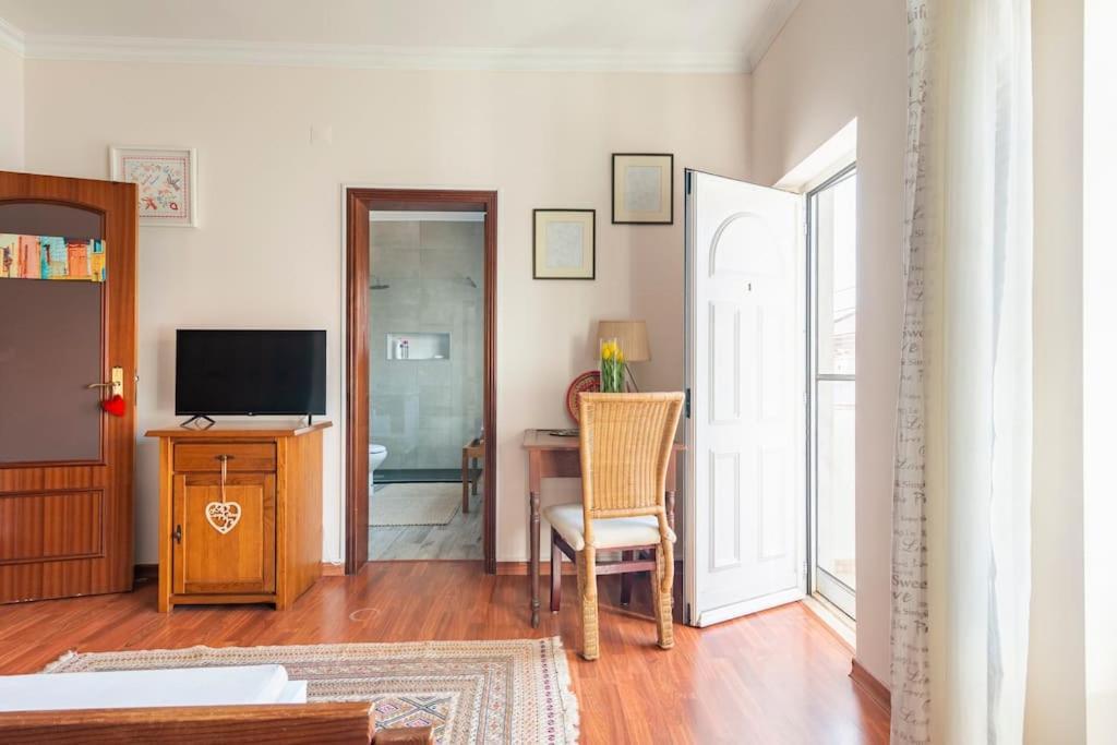 Suite Mendanha Samora Correia Exterior foto