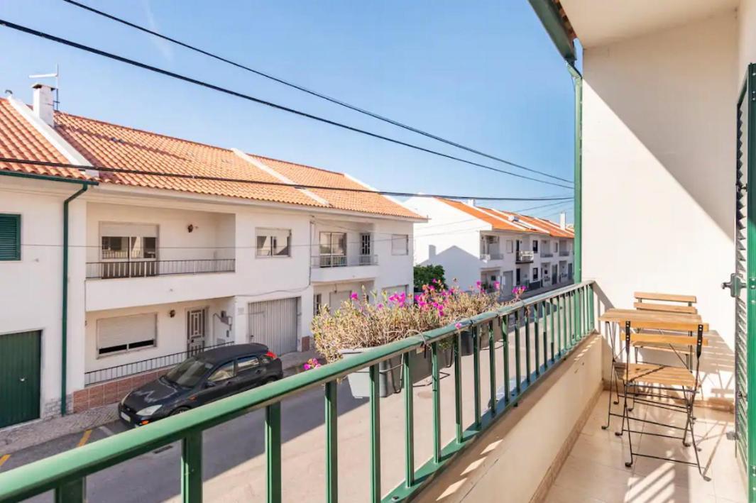 Suite Mendanha Samora Correia Exterior foto